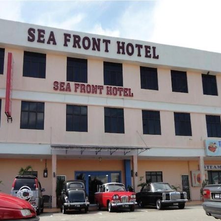 Sea Front Hotel פורט דיקסון מראה חיצוני תמונה
