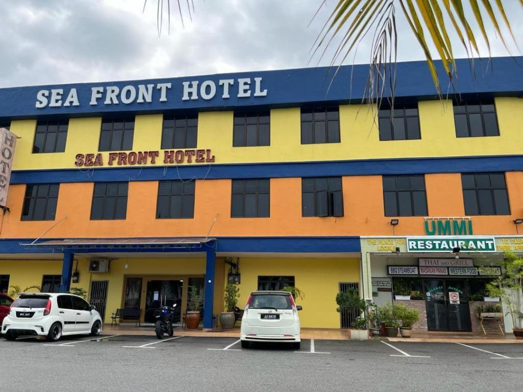 Sea Front Hotel פורט דיקסון מראה חיצוני תמונה