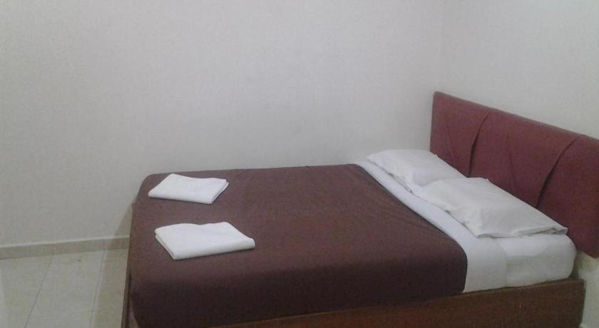 Sea Front Hotel פורט דיקסון מראה חיצוני תמונה