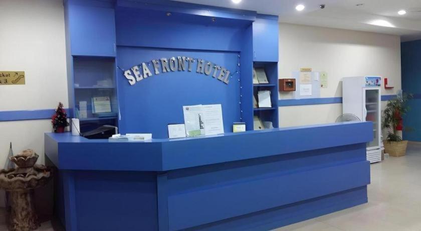 Sea Front Hotel פורט דיקסון מראה חיצוני תמונה